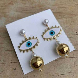 ** NWOT*** Unique Talisman Evil Eye Earrings